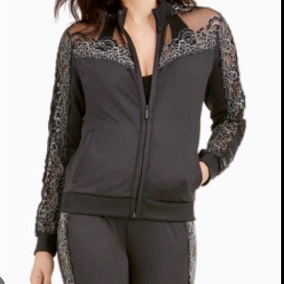 Guess black lace jogger Milo set iso in search of - Picture 2 of 2